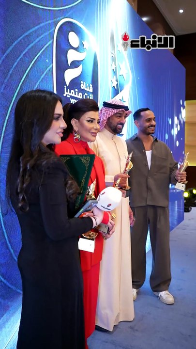 الأنباء