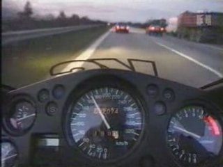 Motorcycles - Hayabusa a 300 kmh