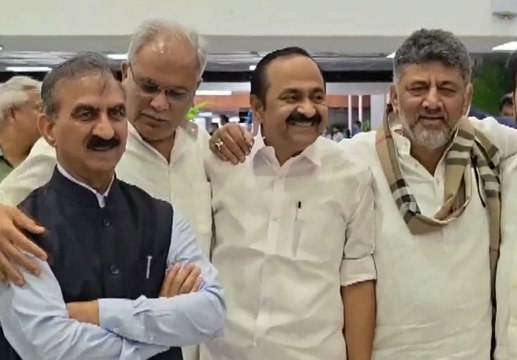 Kerala New CM Oath Today | VD Satheesan Swearing-in Ceremony with Congress Leaders
