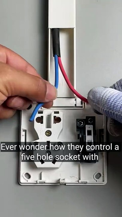 House socket installation