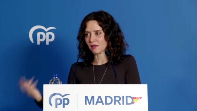 Ayuso critica que Sánchez se mantenga en Moncloa en contra de afiliados y urnas