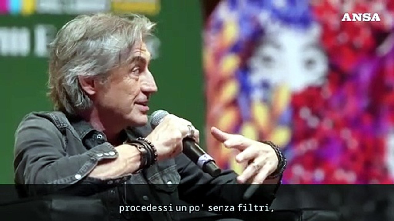 Torino, Ligabue al Salone del libro per "Fuori e dentro il borgo"
