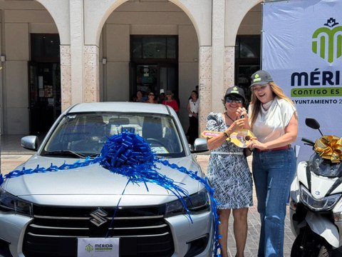 Ayuntamiento de Mérida entrega premios del programa “Gana Mérida, Ganas Tú 2026”