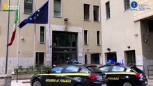 Veneto, maxi sequestro di sigarette di contrabbando: scoperta fabbrica clandestina