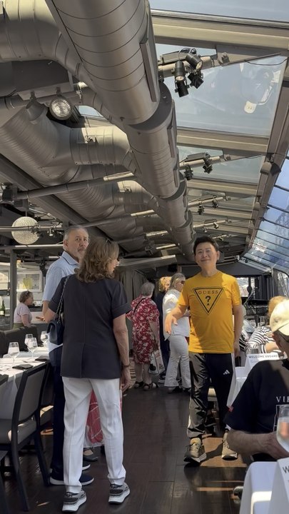 Nelson Wang attended the Lunch Cruise Event held by Carter Burden Network on May 18, 2026, and encountered the Statue of Liberty on the Hudson River!