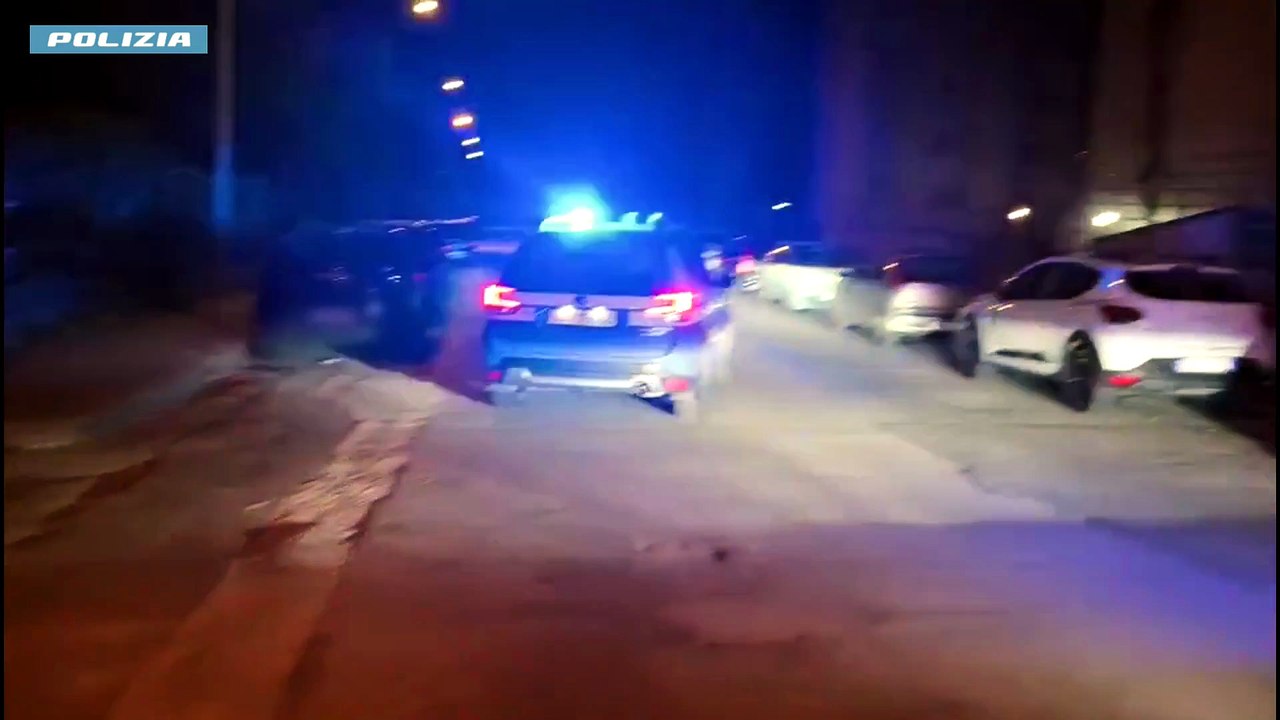 Il video del blitz antidroga condotto dalla polizia a Palermo