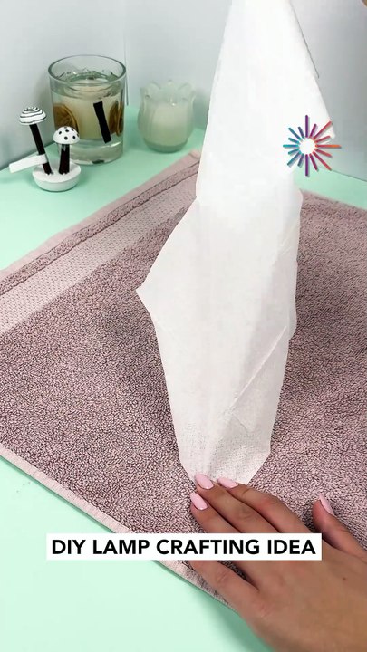 Brighten your room with a DIY lamp🛋️✨