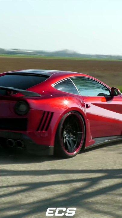 Supercars Accelerating!