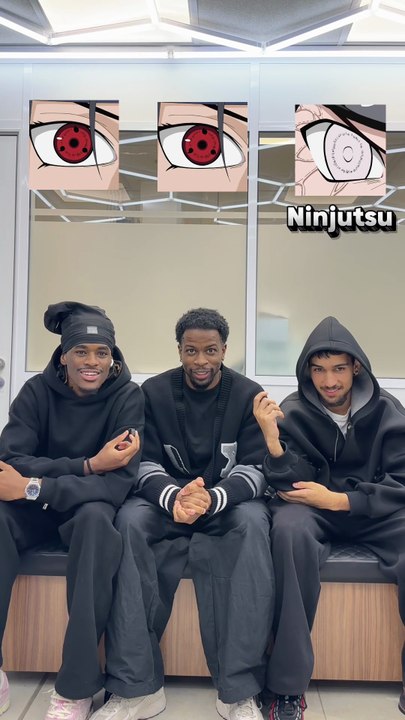 Undercover anime version Naruto 😂