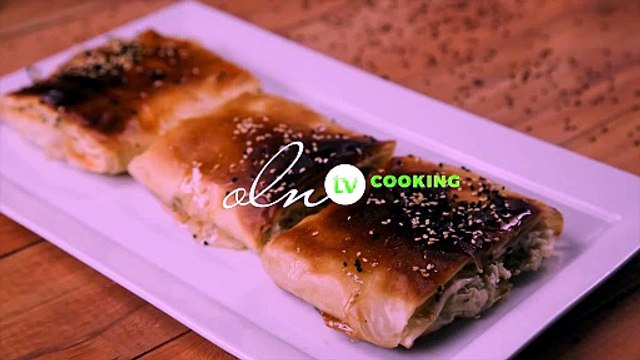 طريقة عمل فطيرة الفيتا اليونانية بالعسل