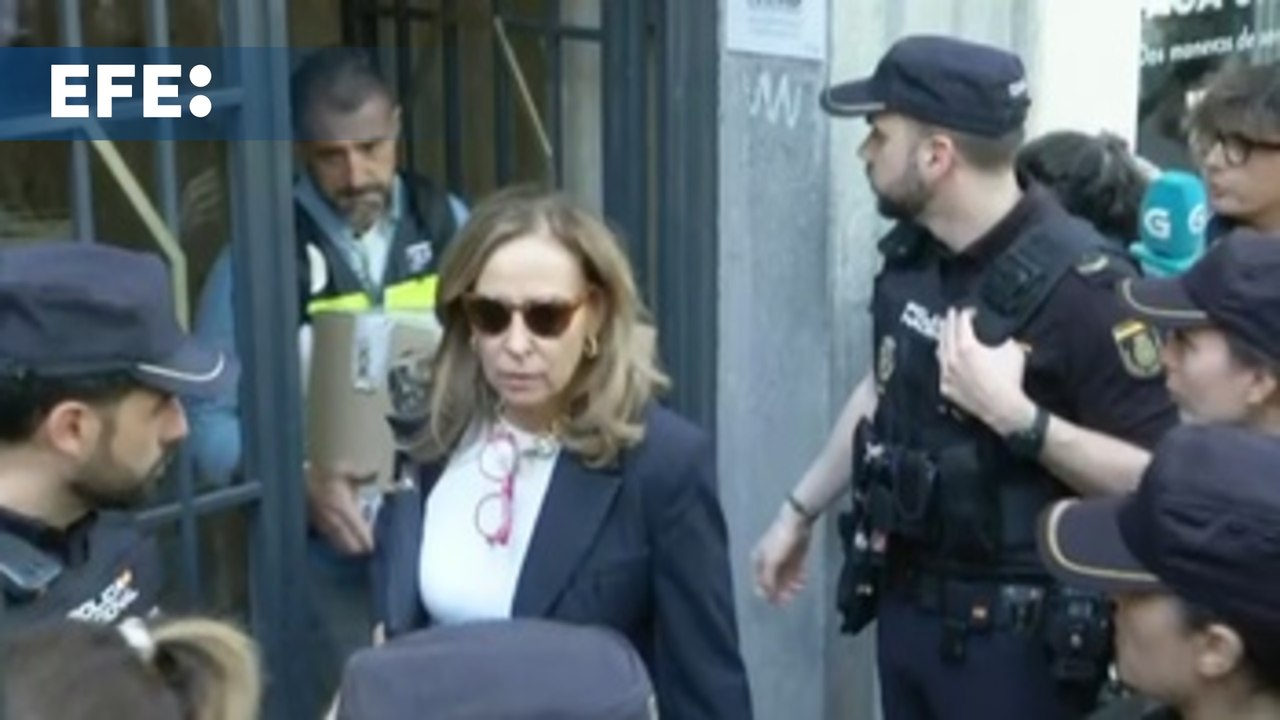 Acaba el registro en el despacho del expresidente Zapatero