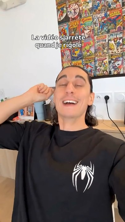 SI TU RIS, LA VIDÉO S’ARRÊTE ! (Level : Impossible)