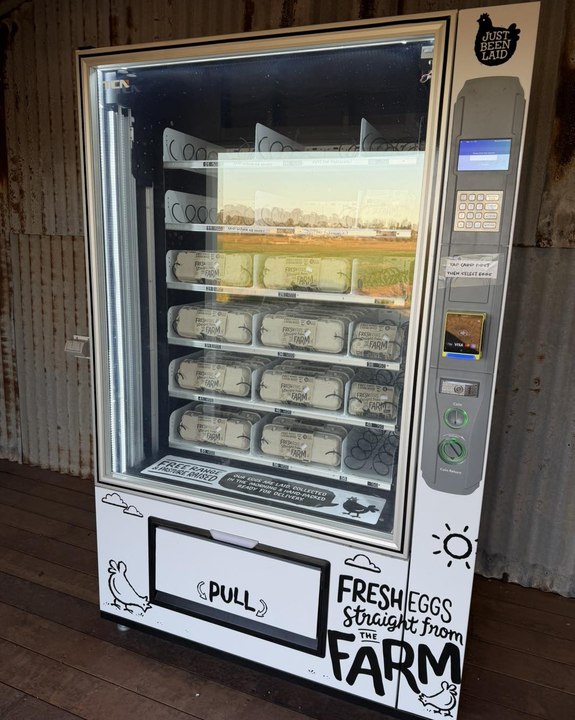 Just Been Laid vending machine video