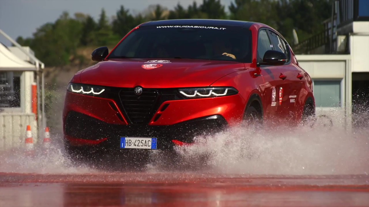 Die neue Alfa Romeo Driving Academy - Alfa Romeo Tonale