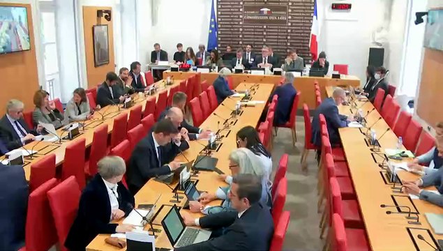 Commission des lois : Mme Naïma Moutchou, ministre ; Intégration des natifs pour les élections au congrès et aux assemblées de province de Nouvelle-Calédonie - Mardi 19 mai 2026