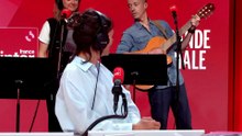 Bolloré rachète tout, même l'UGC du Lavandou ! (en chanson) - Charline explose les faits