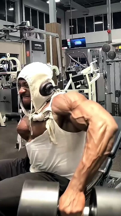 Never skip chest day 😂