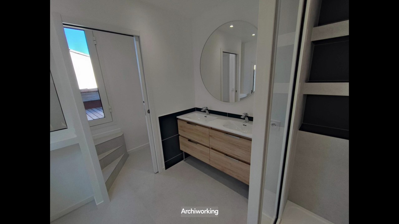 Douche vue mer + WC fermé sur 8,5 m² ?