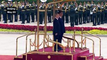 Xi Greets Putin at Welcome Ceremony in Beijing