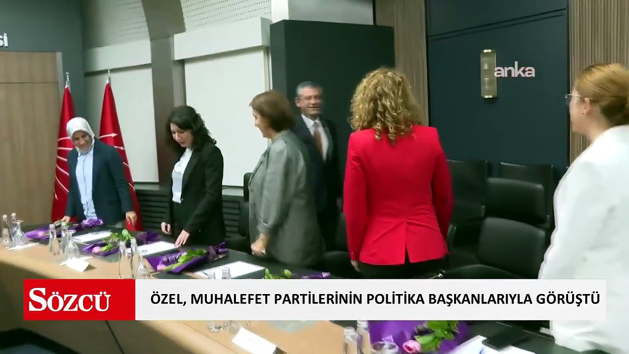 Özgür Özel, muhalefet partilerinin kadın politika başkanlarıyla bir araya geldi