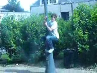 Thomas , grosse tarlouze XD