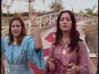 NADIA 3ROUSSI NSITINI - NADIA