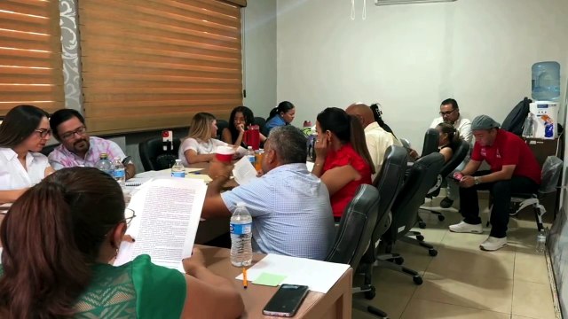 Ruidos extraños interrumpen una sesión de Cabildo en #Durango