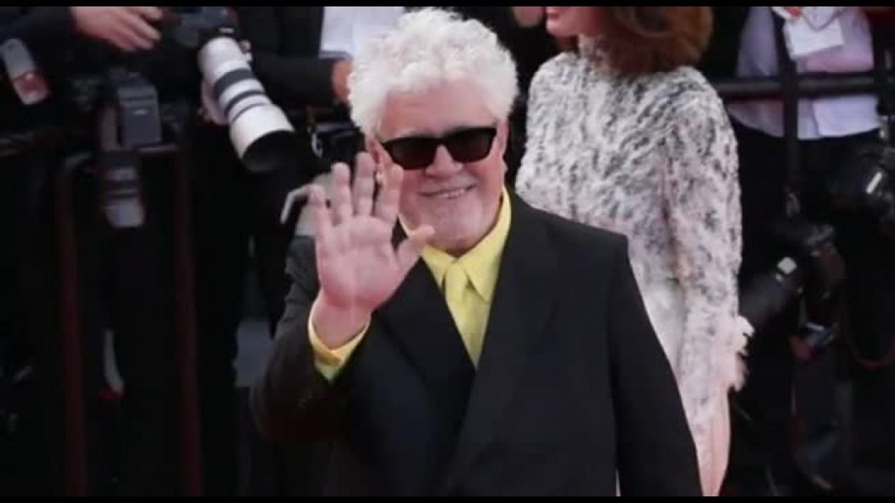A Cannes applausi per Pedro Almodovar e i suoi alter ego