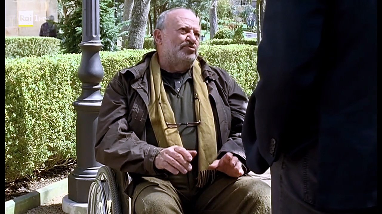 Il Commissario Montalbano 7x04 La Luna di Carta
