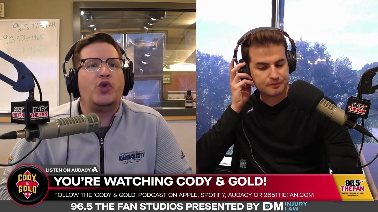 Is It Time for the Royals to Panic or Be Patient? | Cody & Gold