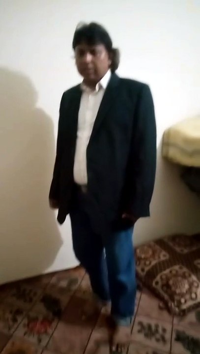 Mithun Da song Pyar jhukta nahi