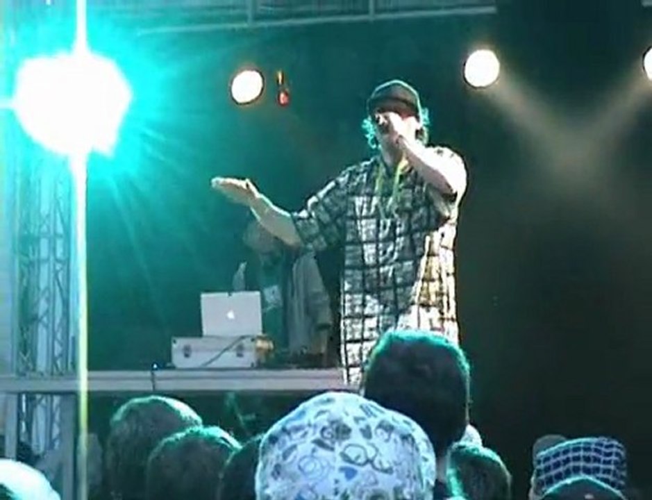 Damion Davis - Linewand (Live @ Ract 2008)