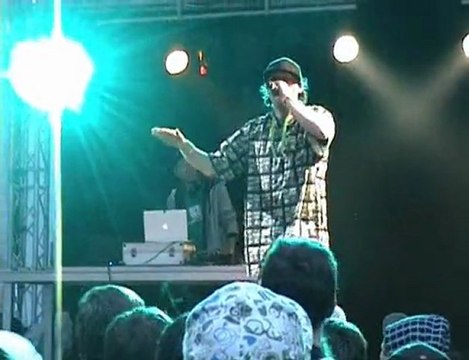 Damion Davis - Linewand (Live @ Ract 2008)