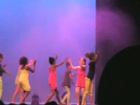 Ines - Spectacle Modern Jazz 2