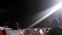 Marido socorre mulher baleada e acaba preso acusado de tentativa de feminicídio; veja