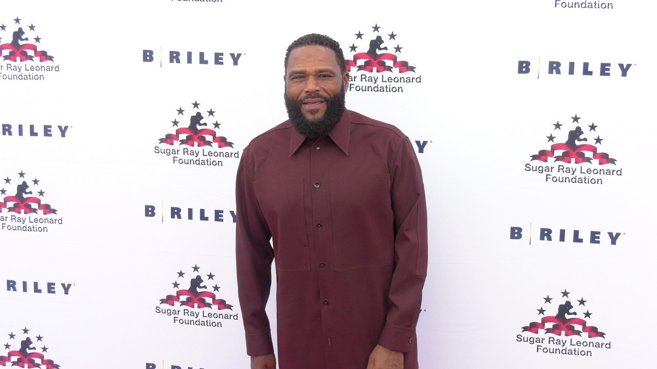 Anthony Anderson attends the Sugar Ray Leonard Foundation's 15th Annual "Big Fighters, Big Cause" Charity Boxing Night