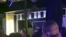 Ο Στηβ Μιλάτος χορεύει για την Emily In Paris