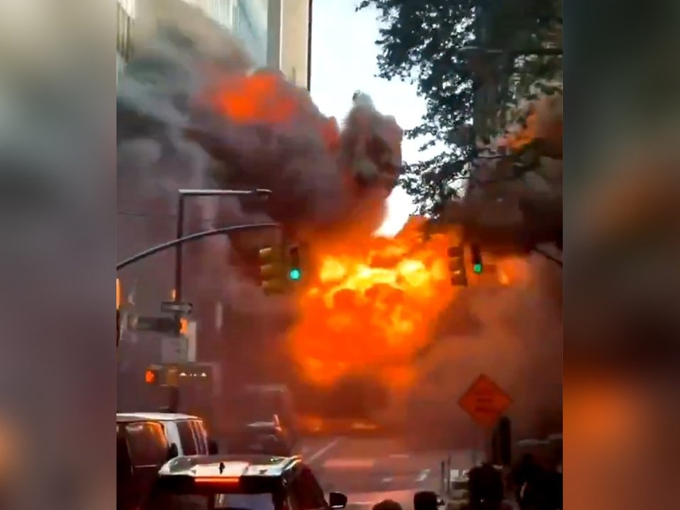 Riesiger Feuerball sorgt in New York für Panik