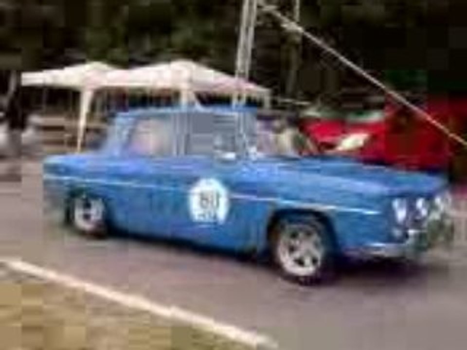 Renault 8