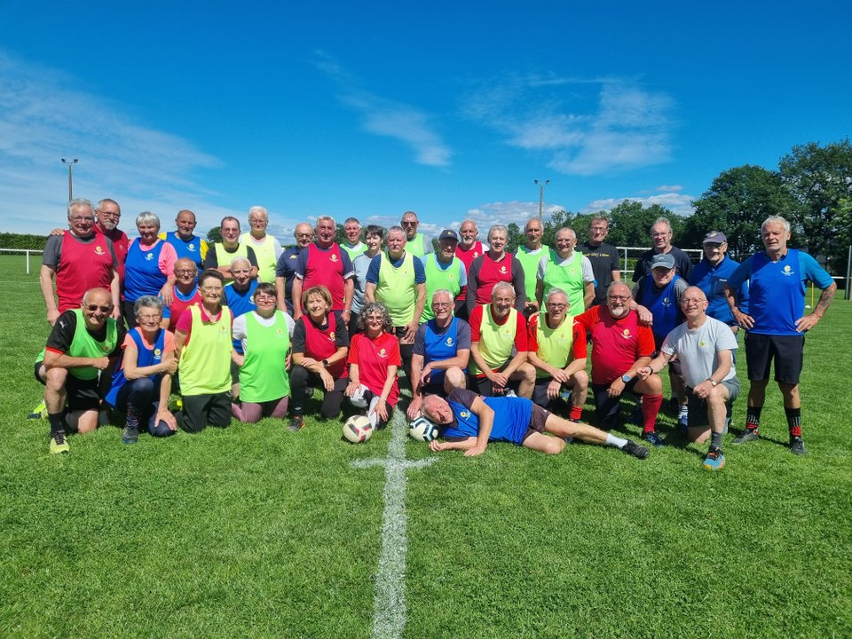 « Ce n’est pas un sport de feignant » : on a testé le football en marchant en Ille-et-Vilaine, et ça surprend