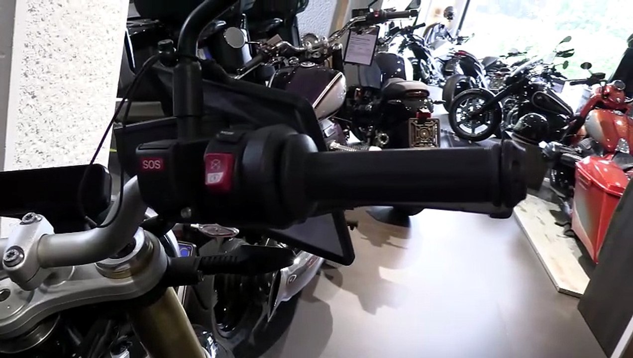 BMW R 12 NINET FOR SALE BY VALLI MOTORRAD MONZA