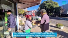 Una panadería de La Plata cambia tortas fritas por donaciones para ayudar a quienes más lo necesitan