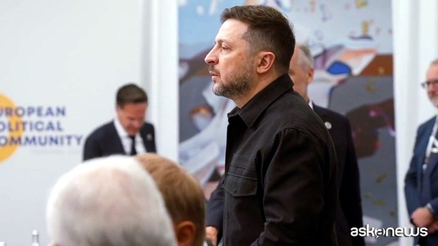 Ucraina, Zelensky: colpito centro Servizi russi nel Kherson