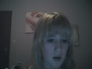 ca fai mal chanter par laura ( a moitier endormi)