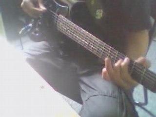 walkie talkie man a la guitare