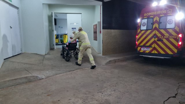Homem fica ferido após queda em imóvel no Bairro Guarujá, em Cascavel