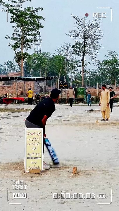 Pakistan's Fast Bowling Crisis: Where Have the Reverse Swing Kings Gone?#PakistanCricket #ReverseSwing #ShoaibAkhtar #WasimWaqar #FastBowlingDecline