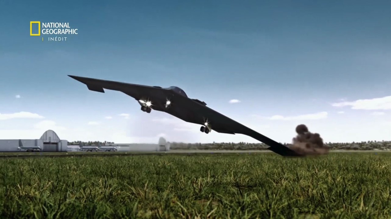 Air Crash – Bombardier à terre – Accident d'un B-2 de l'US Air Force à Guam [Français]