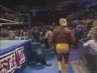 Hulk Hogan vs Sgt. Slaughter (1/2)