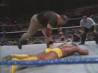 Hulk Hogan vs Sgt. Slaughter (2/2)